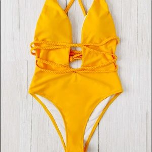 Brand new monokini bikini swimsuit yellow M